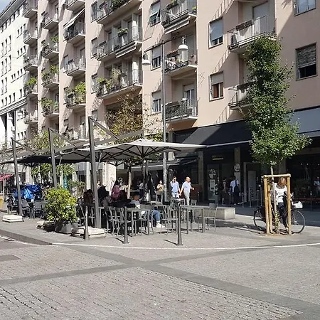Between Brera And Moscova Apartment